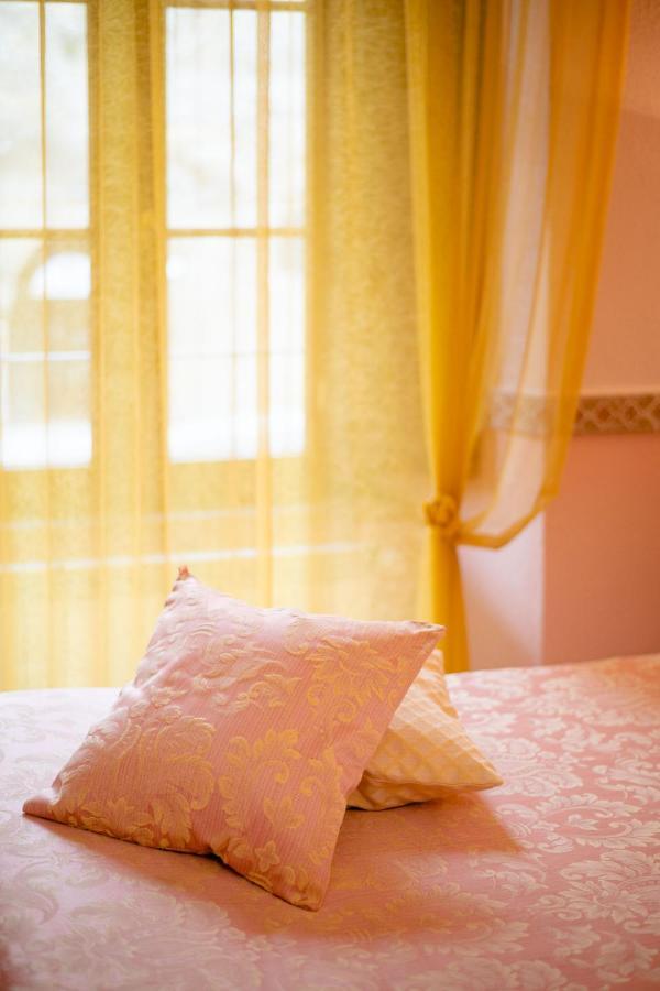 B&B Locanda Il Tufo Rosa 皮蒂利亚诺 外观 照片
